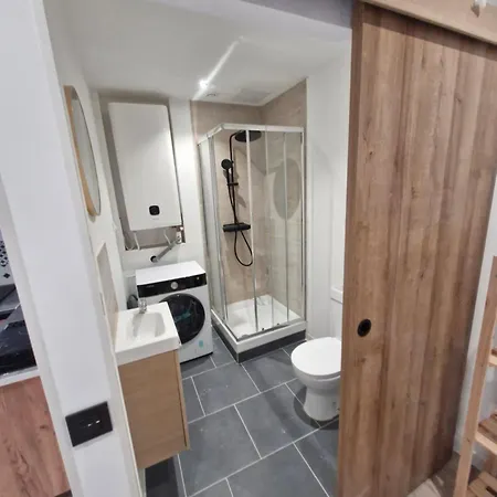 Apartment 5 Place Carnot